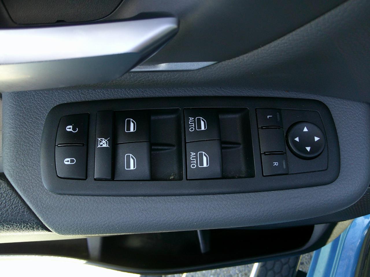 RAM 1500 Big Horn Quad Cab 4WD 2022