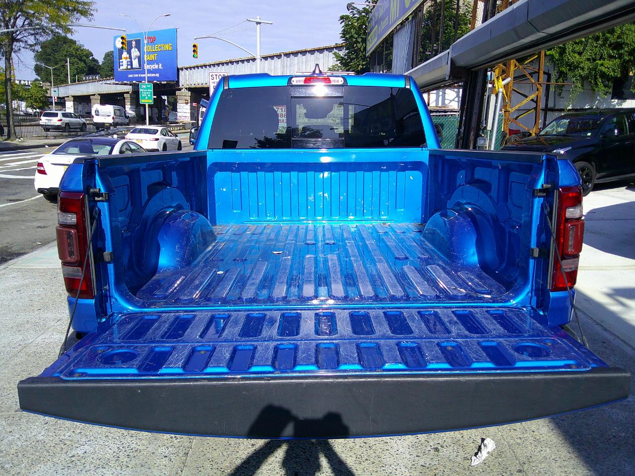 RAM 1500 Big Horn Quad Cab 4WD 2022