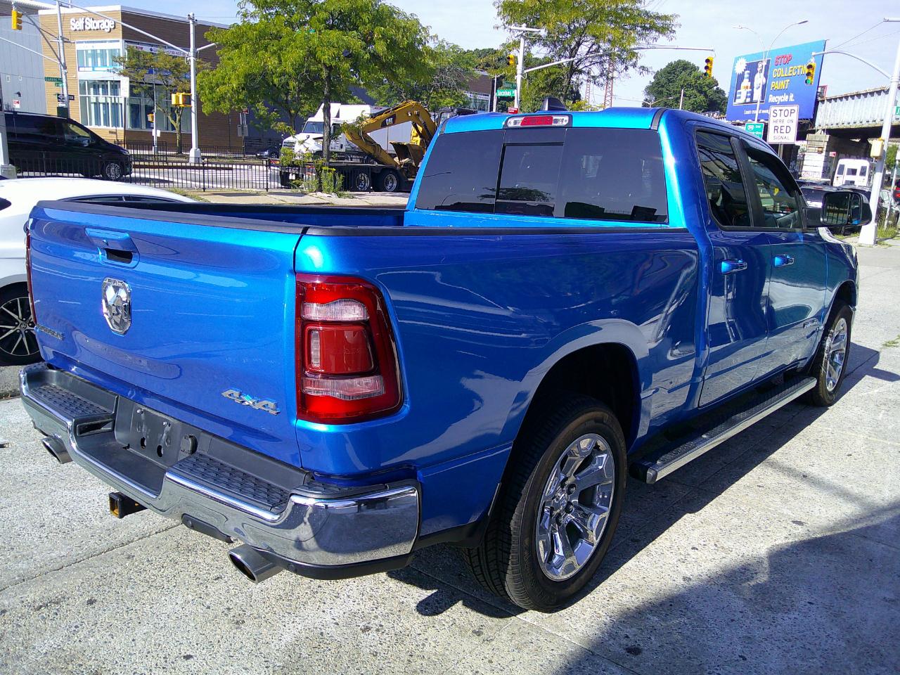 RAM 1500 Big Horn Quad Cab 4WD 2022