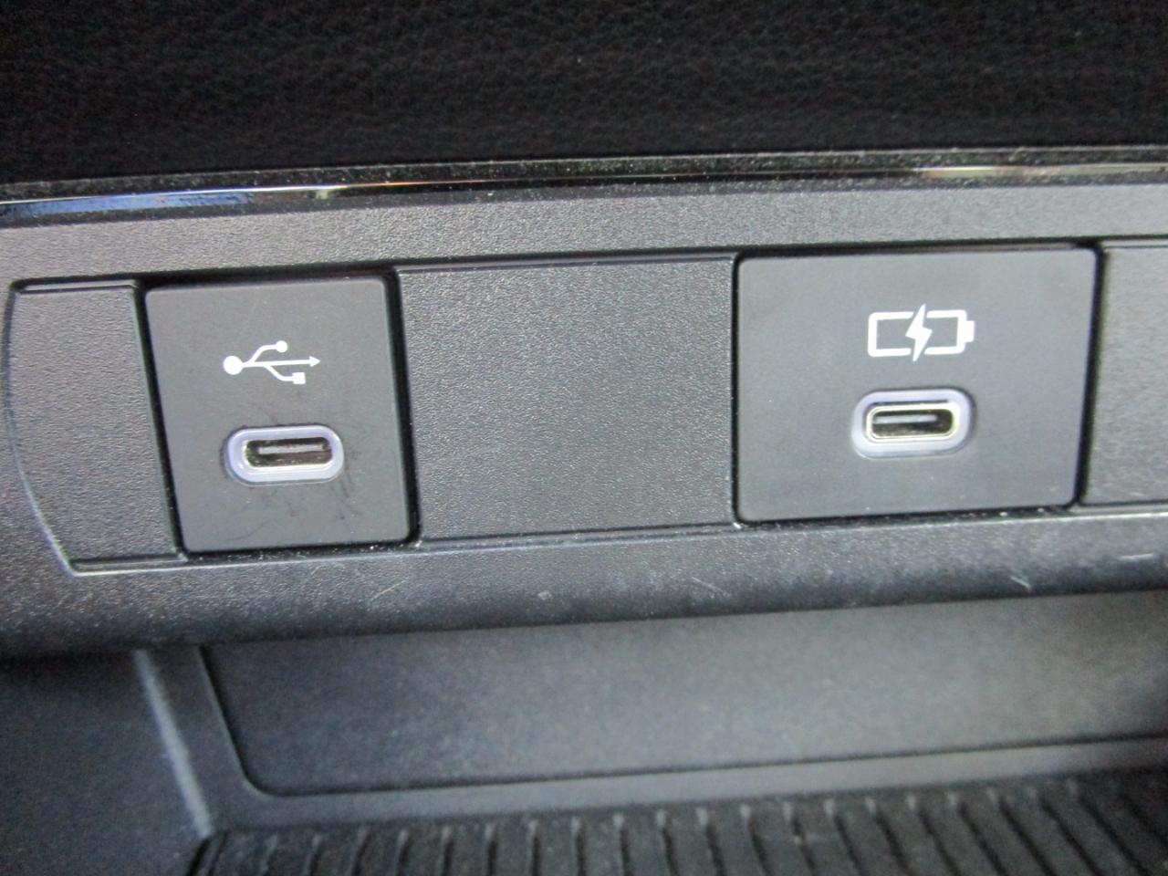 Toyota Prius XLE 2023