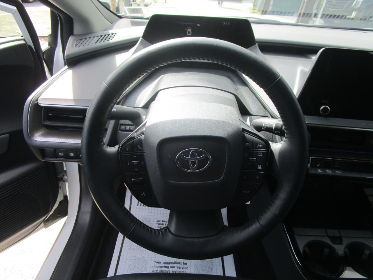 Toyota Prius XLE 2023