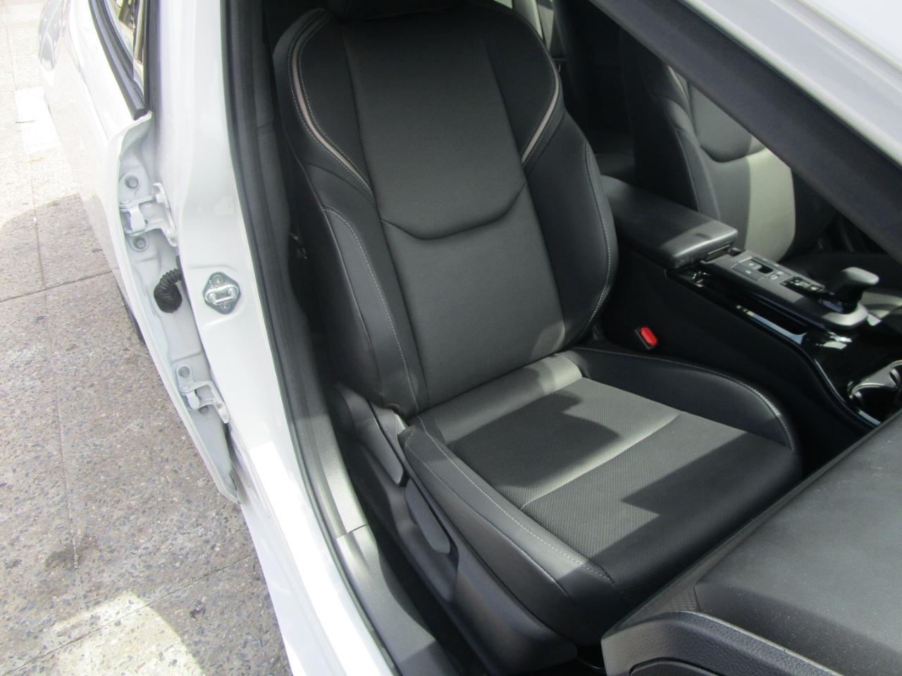 Toyota Prius XLE 2023