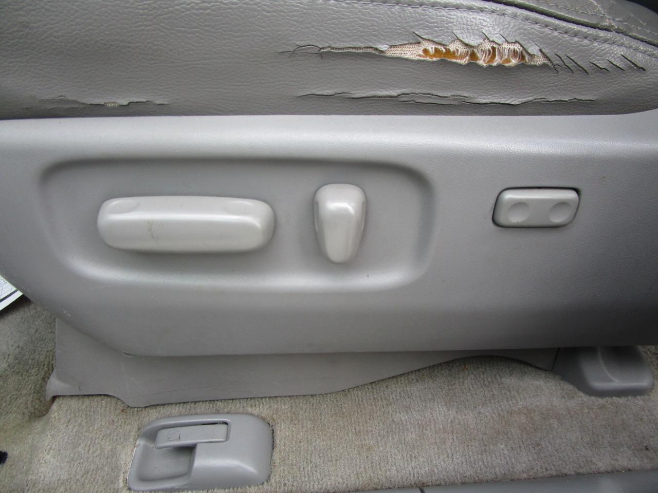 Toyota Sienna XLE Limited AWD 2008