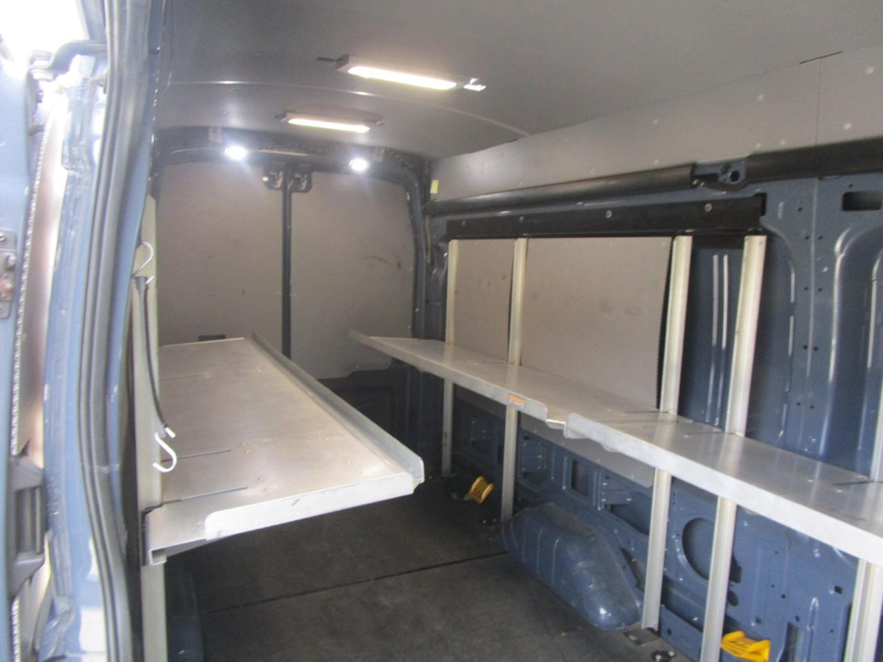Ford Transit 250 Van High Roof w/Sliding Pass. 148-in. WB EL 2019