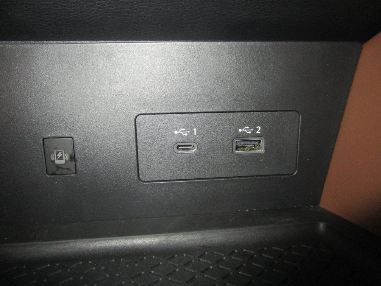 Nissan Pathfinder Platinum 4WD 2023