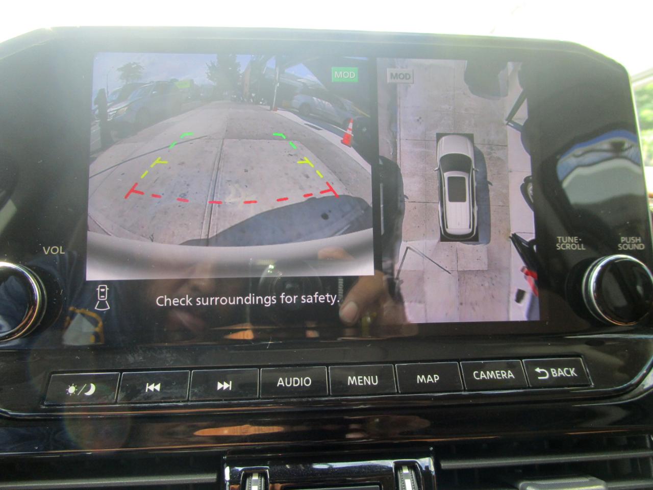 Nissan Pathfinder Platinum 4WD 2023