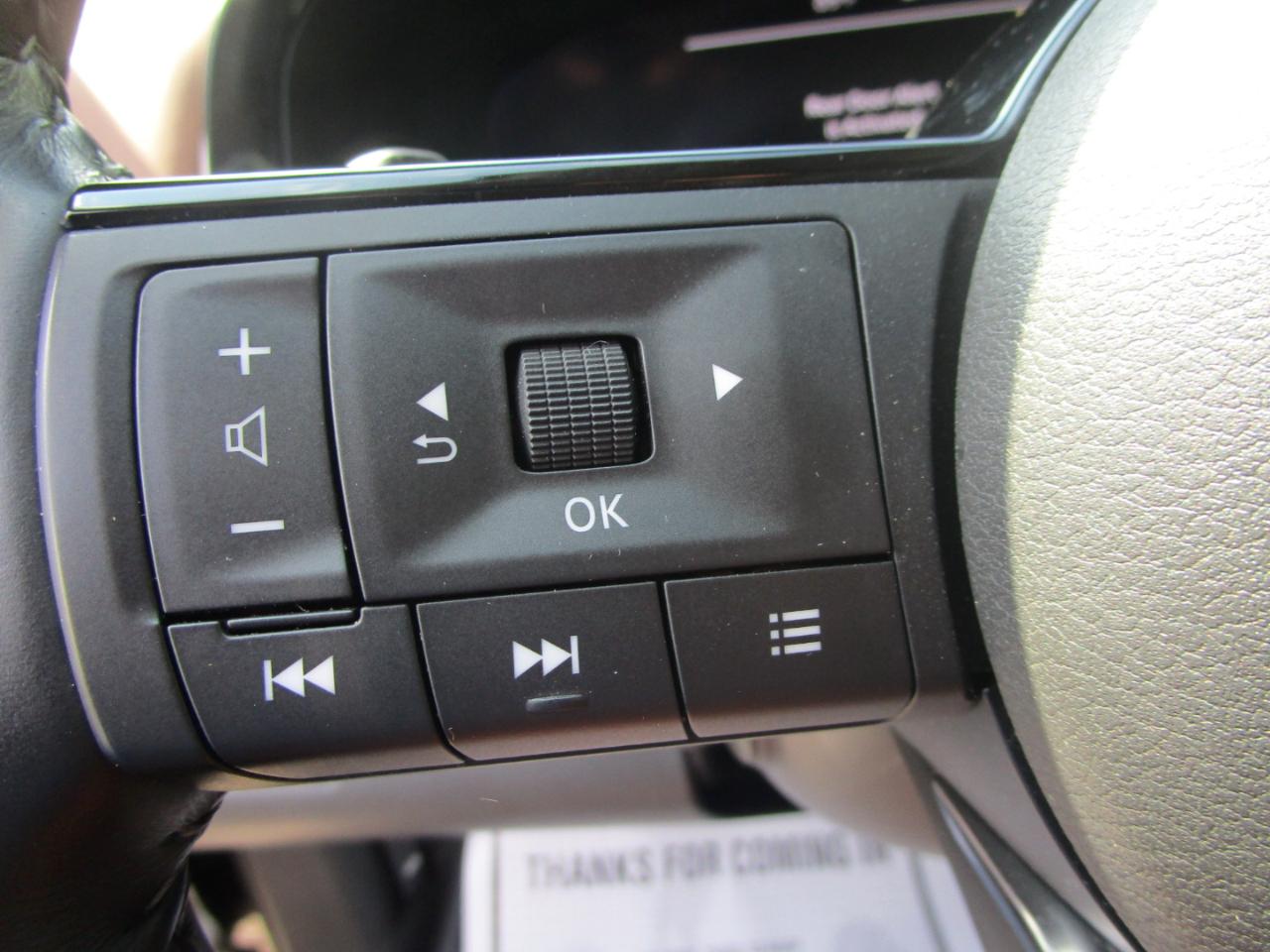 Nissan Pathfinder Platinum 4WD 2023