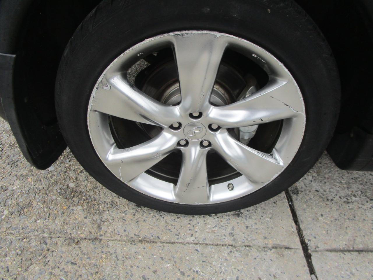 Infiniti FX FX50 AWD 2011