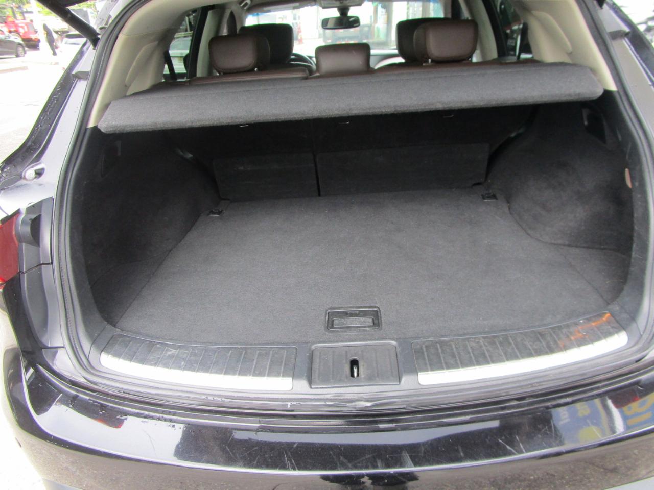 Infiniti FX FX50 AWD 2011