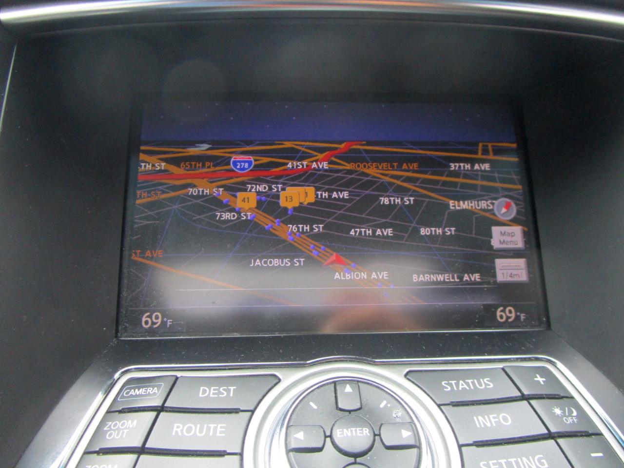 Infiniti FX FX50 AWD 2011
