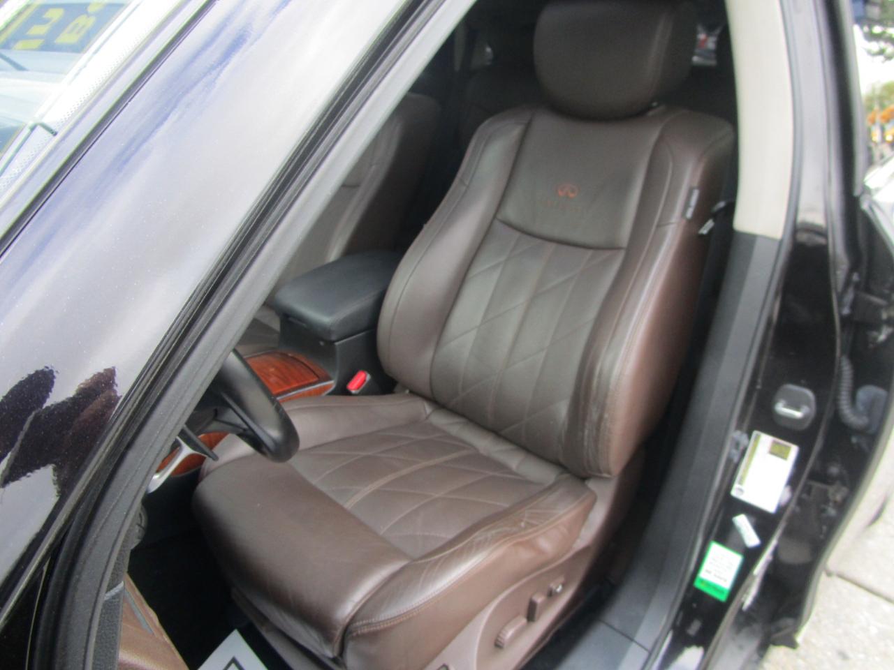 Infiniti FX FX50 AWD 2011