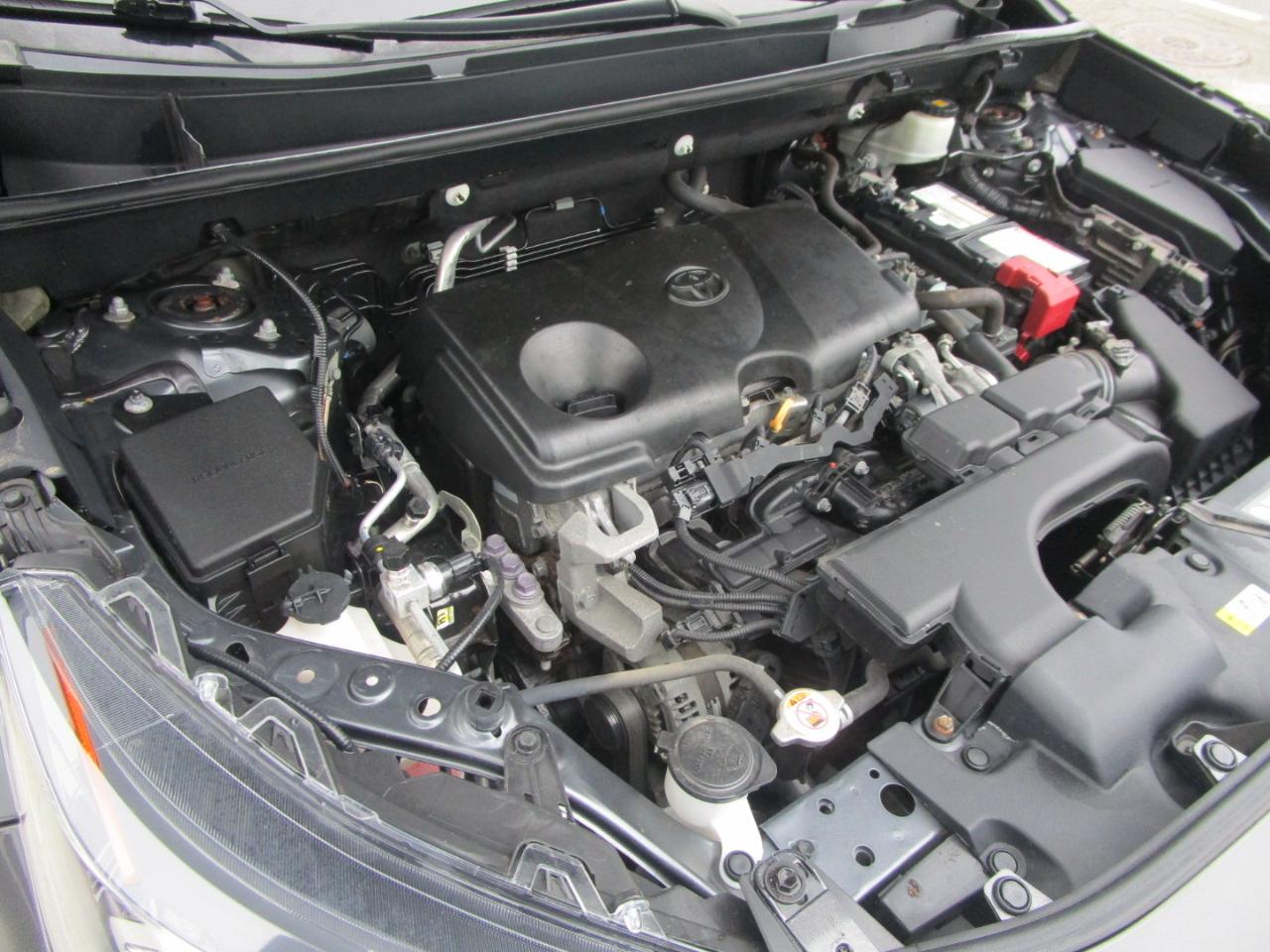Toyota RAV4 XLE Premium AWD 2021