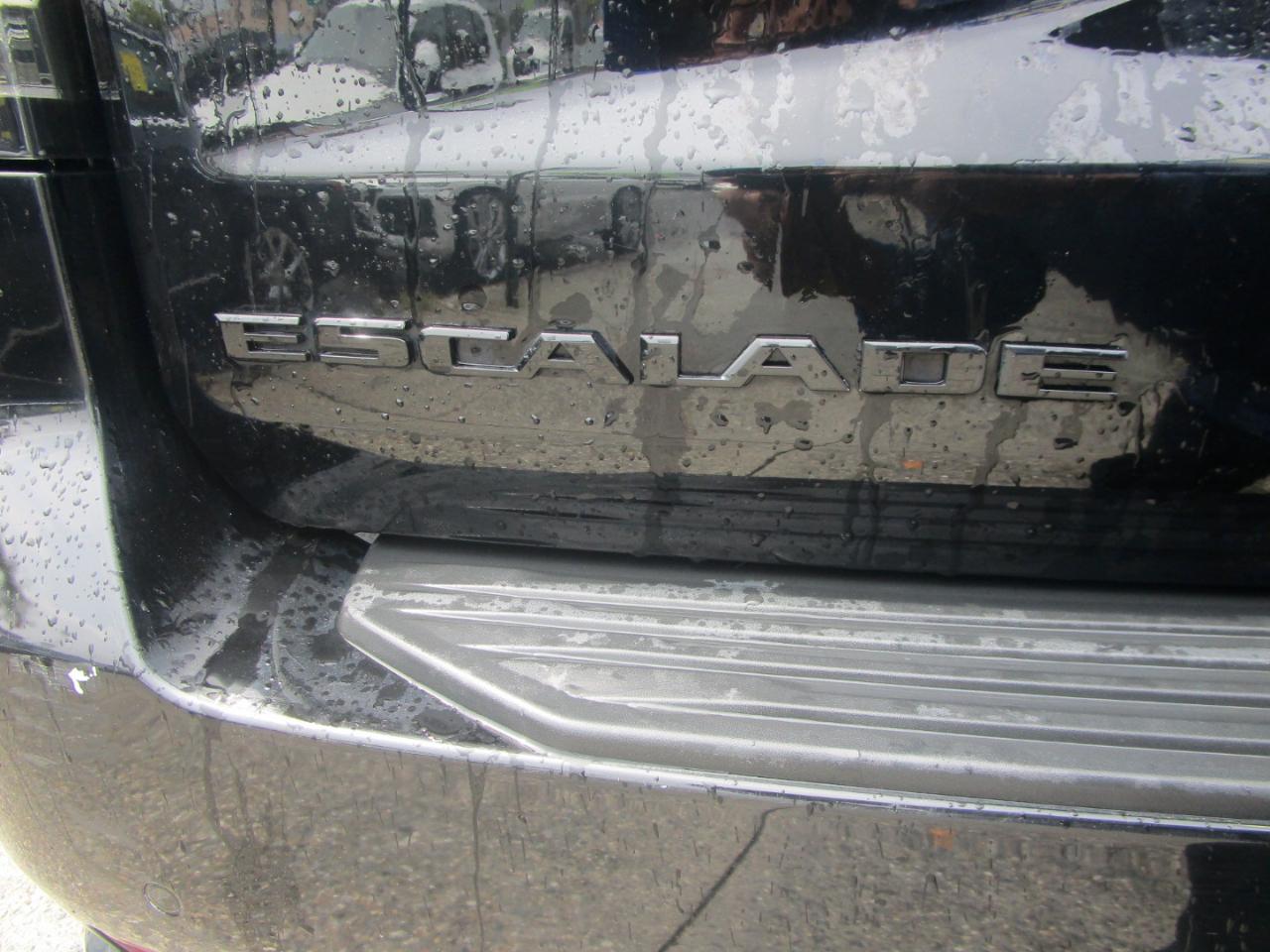 Cadillac Escalade ESV Sport Platinum AWD 2021