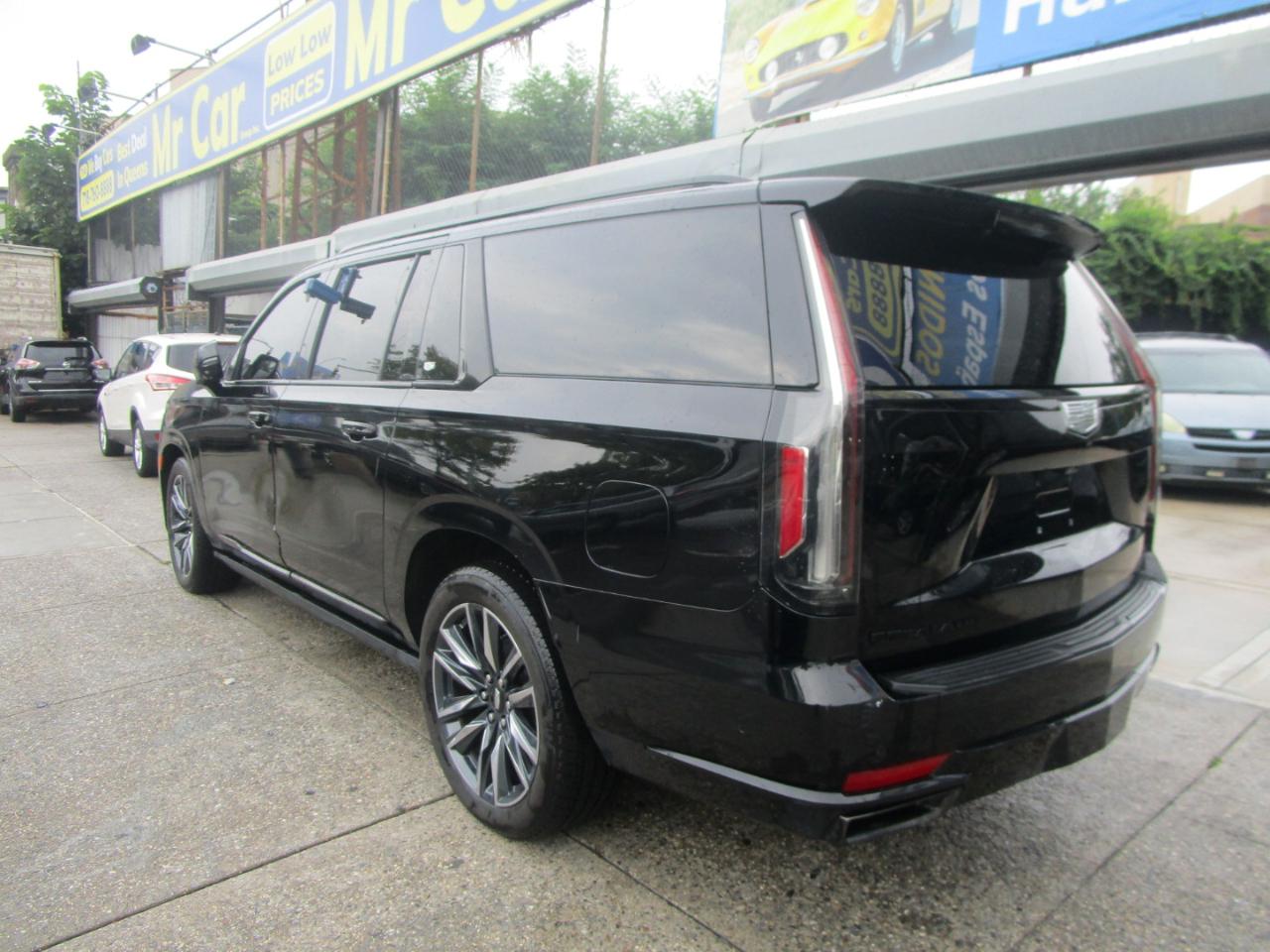 Cadillac Escalade ESV Sport Platinum AWD 2021