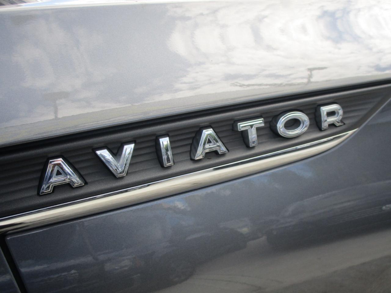 Lincoln Aviator Reserve AWD 2021
