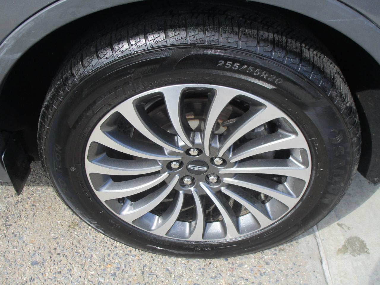 Lincoln Aviator Reserve AWD 2021