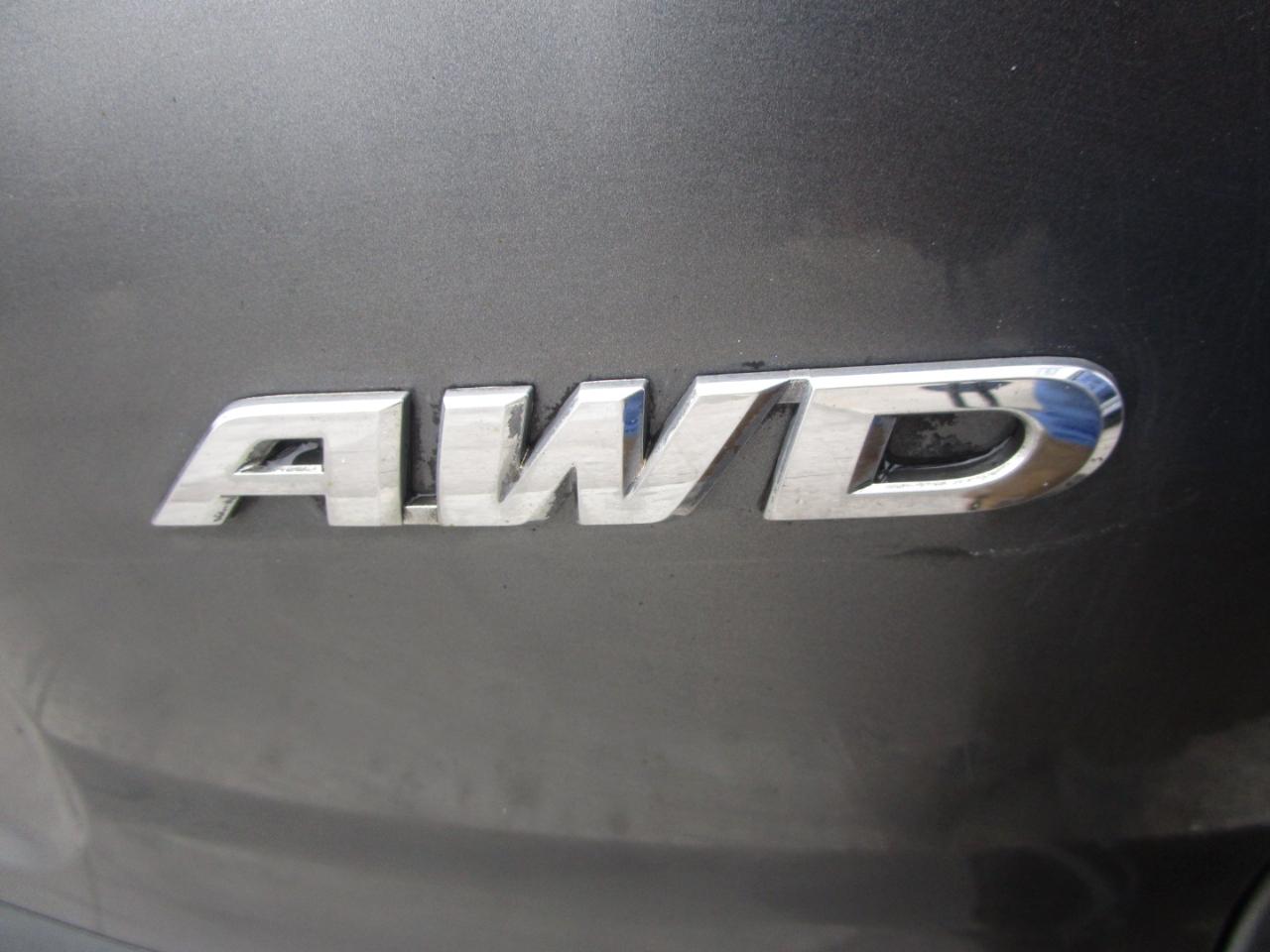 Honda CR-V LX 4WD 5-Speed AT 2014