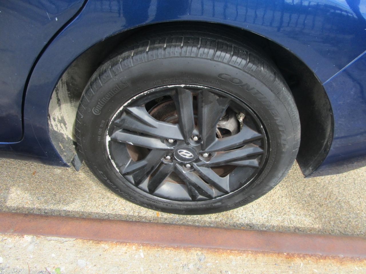 Hyundai Elantra SEL 2020