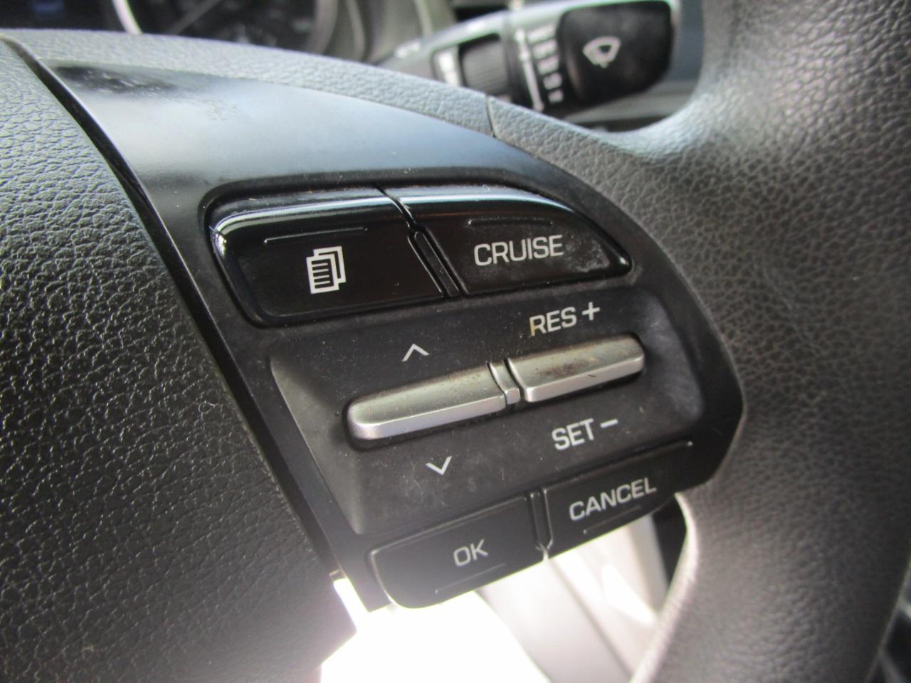 Hyundai Elantra SEL 2020