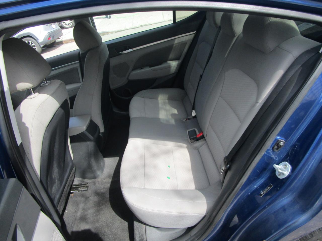 Hyundai Elantra SEL 2020