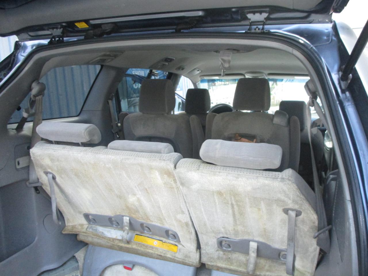 Toyota Sienna LE FWD 7 Passenger 2009
