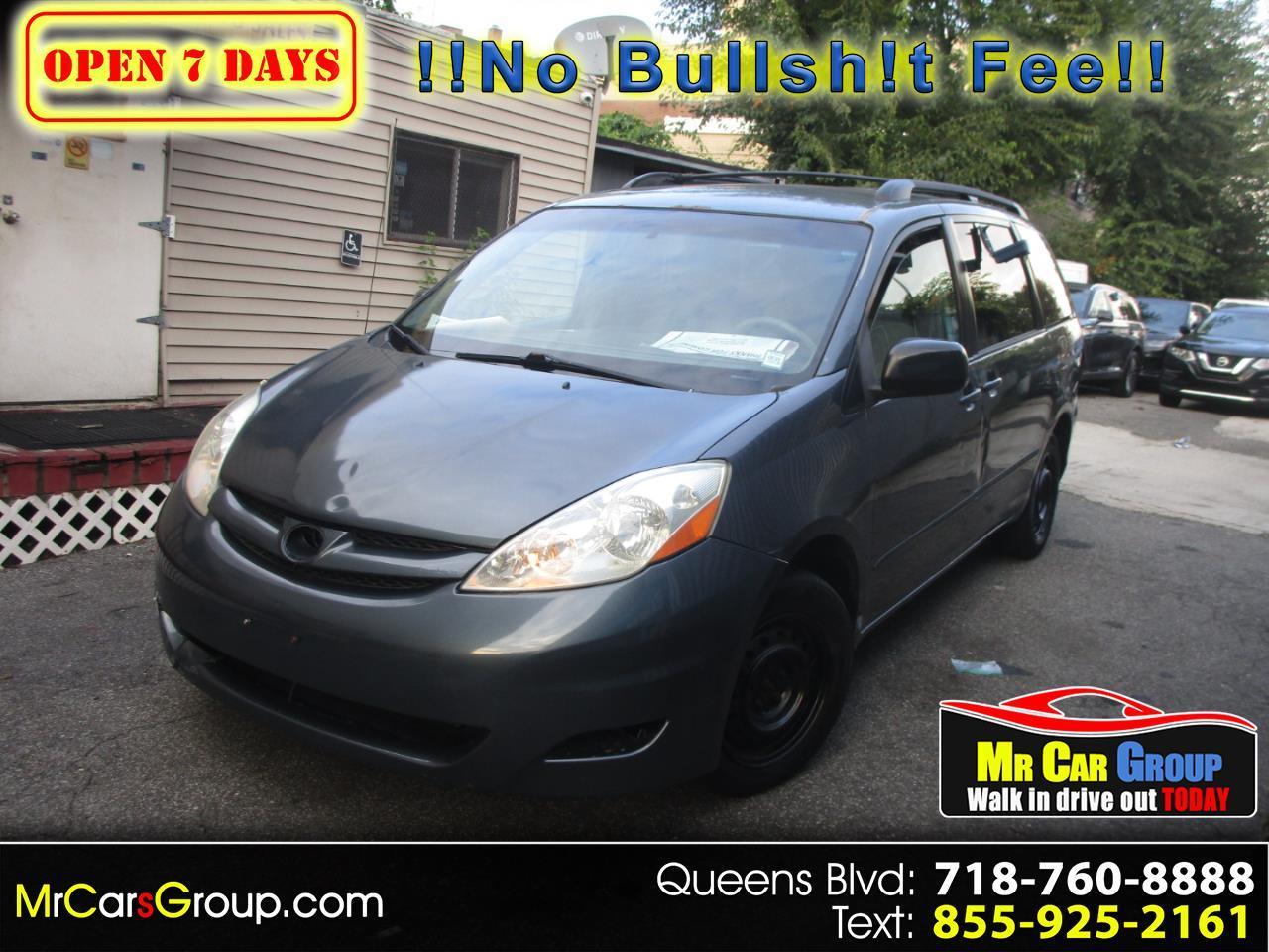 2009 Toyota Sienna LE FWD 7 Passenger