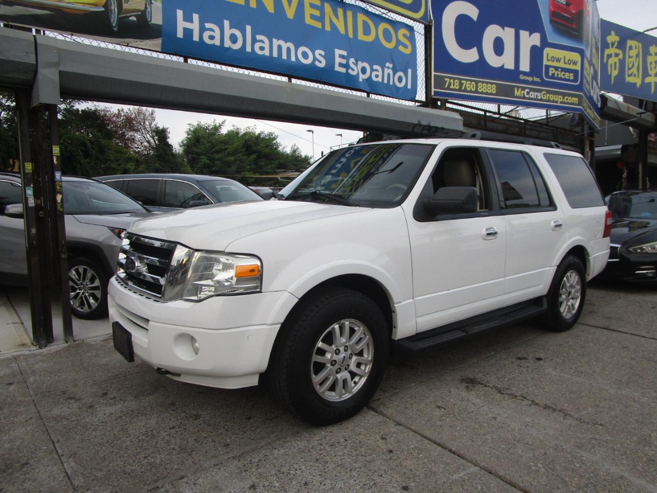 Ford Expedition XLT 4WD 2013