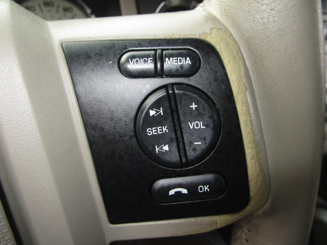 Ford Expedition XLT 4WD 2013
