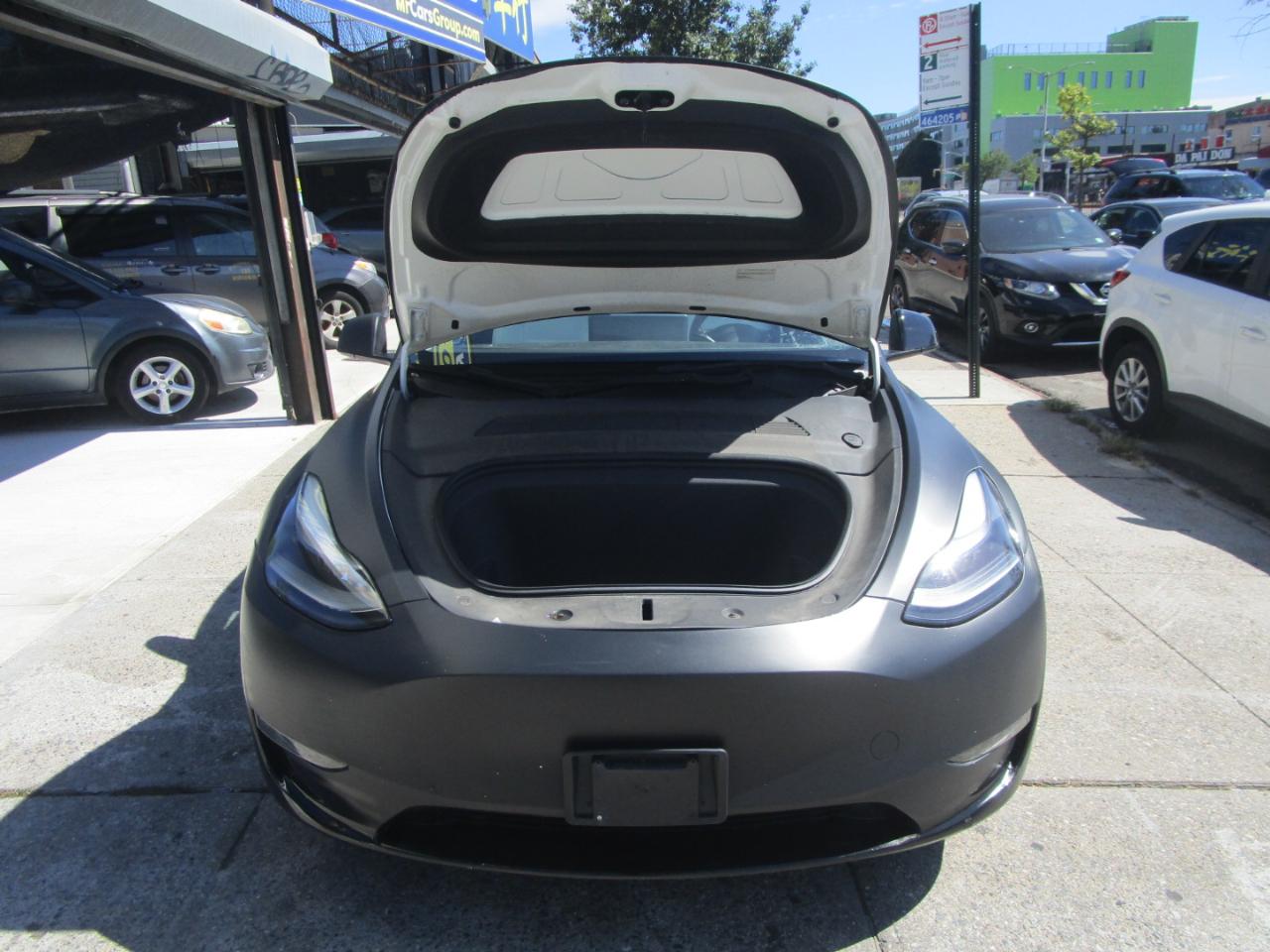 Tesla Model Y Long Range 2022