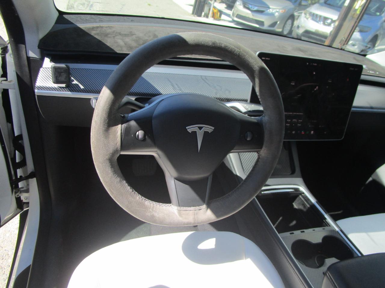 Tesla Model Y Long Range 2022