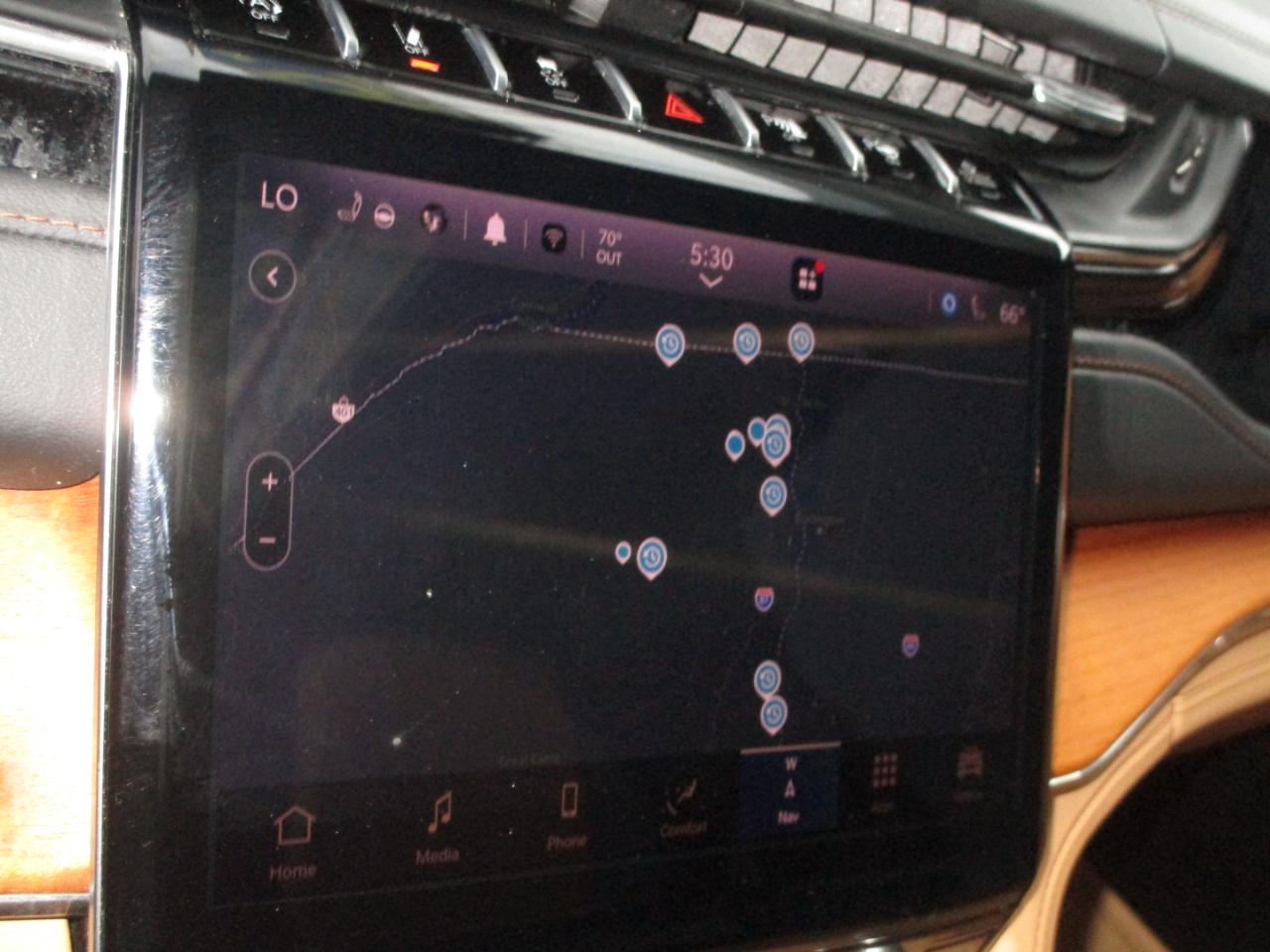 Jeep Grand Cherokee L Summit 4WD 2023