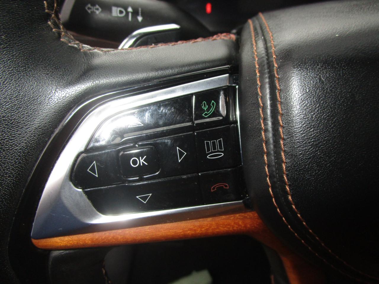 Jeep Grand Cherokee L Summit 4WD 2023