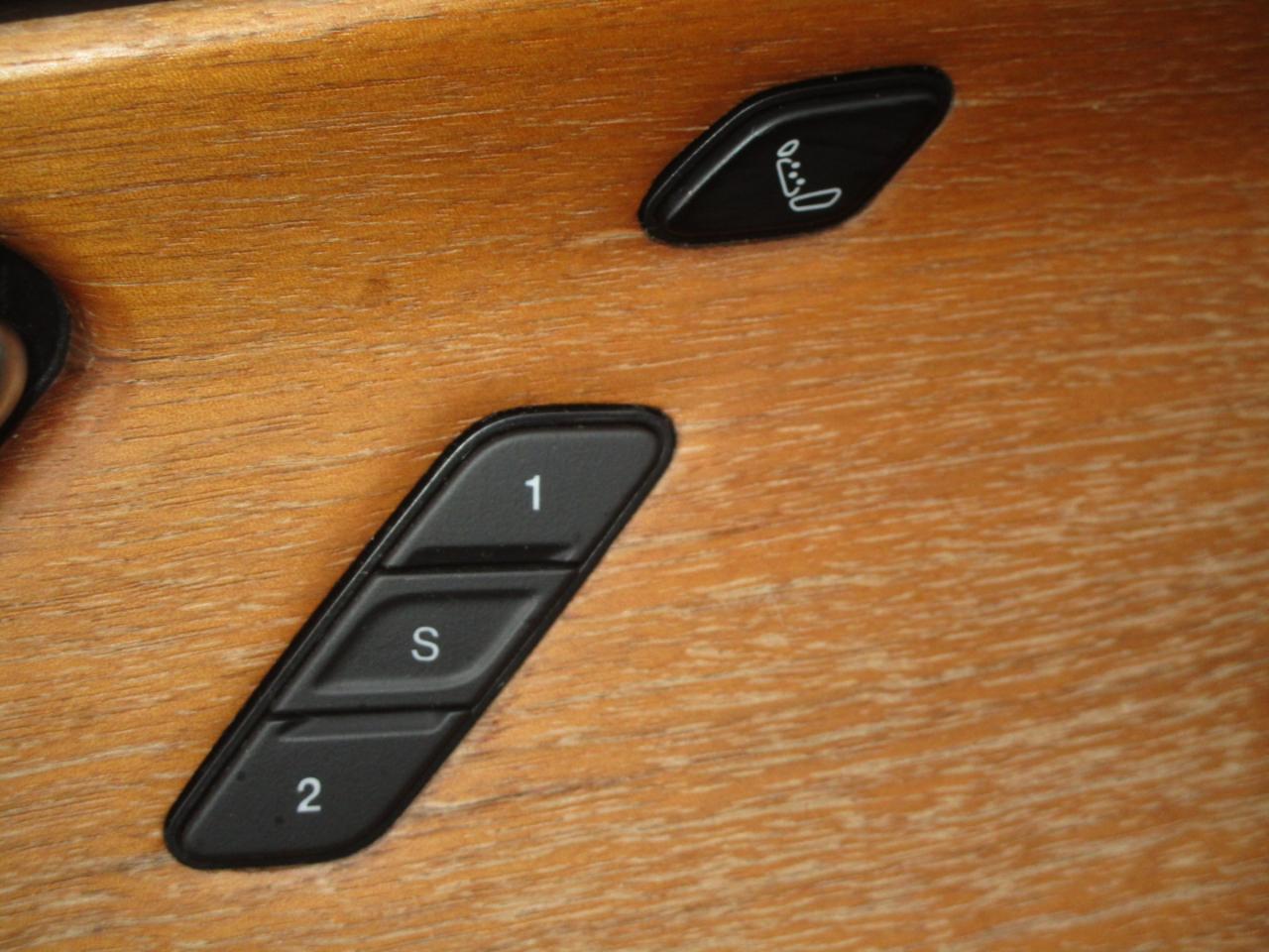 Jeep Grand Cherokee L Summit 4WD 2023