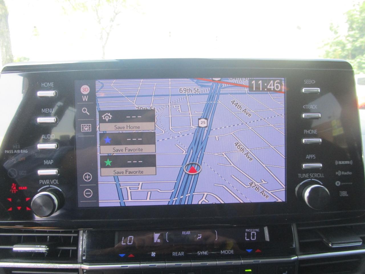 Toyota Sienna  2023