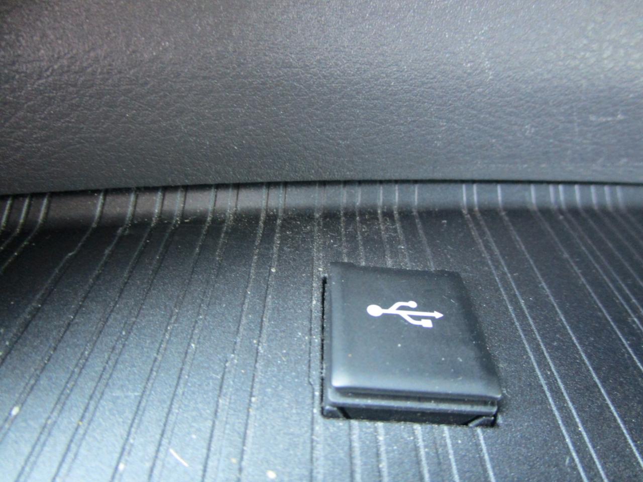 Toyota Sienna  2023