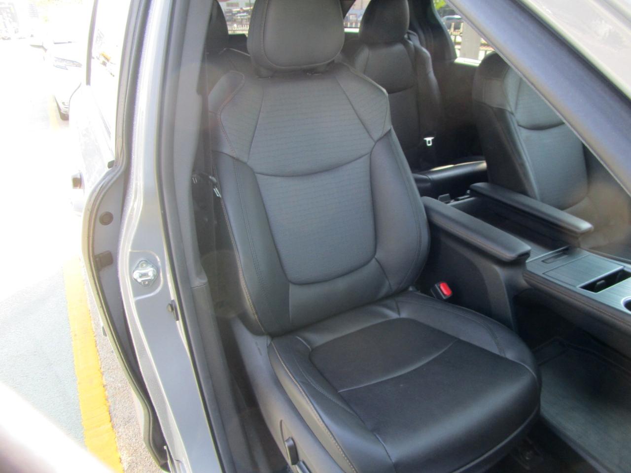 Toyota Sienna  2023