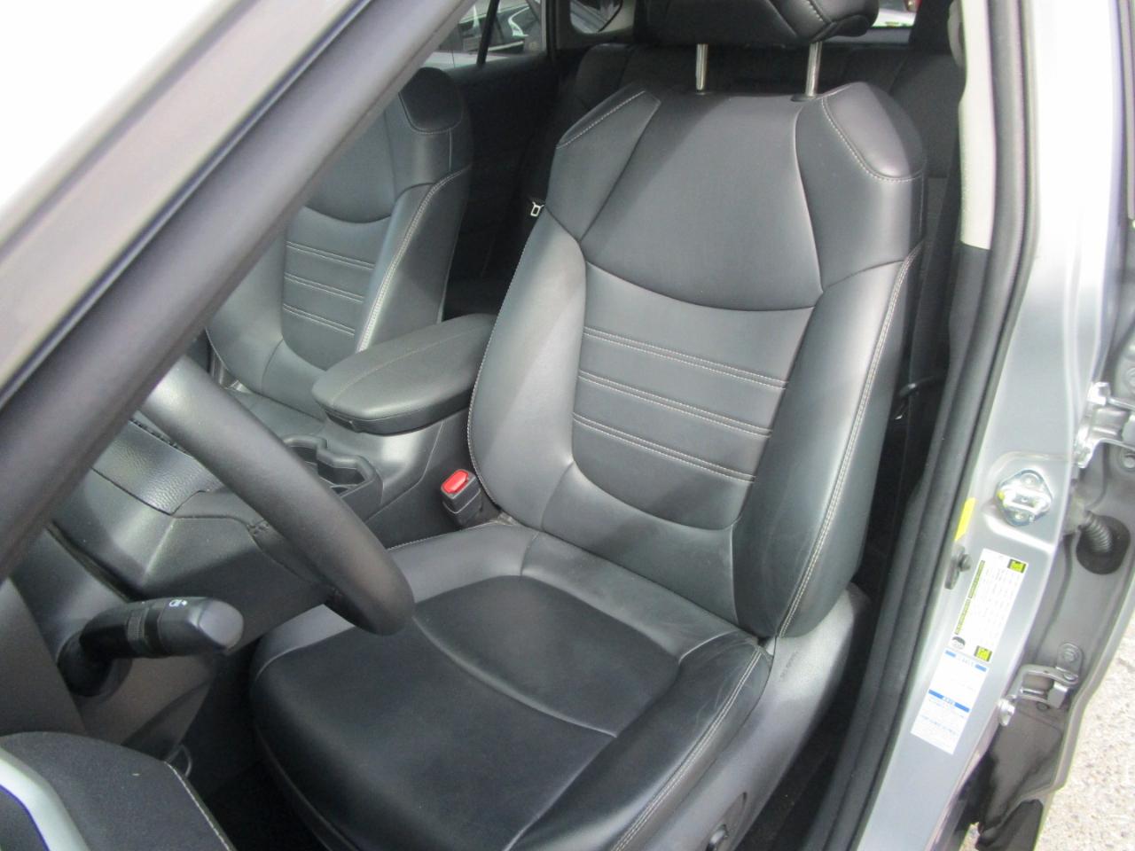 Toyota RAV4 XLE Premium AWD 2020