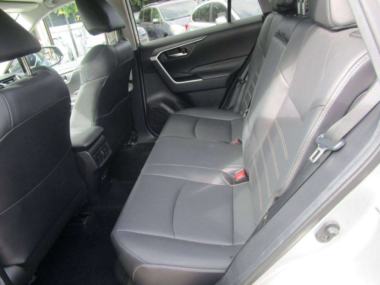 Toyota RAV4 XLE Premium AWD 2020