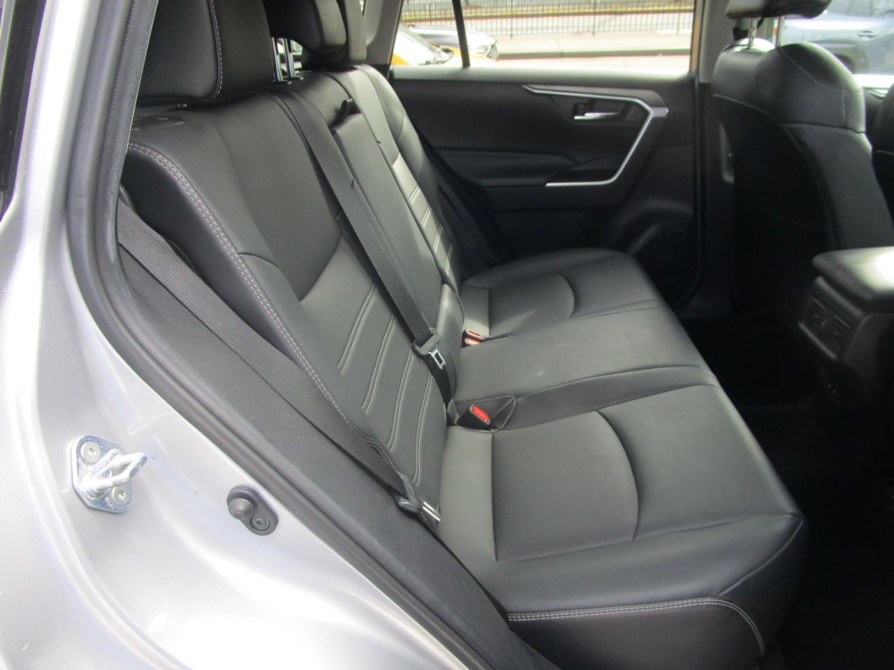 Toyota RAV4 XLE Premium AWD 2020