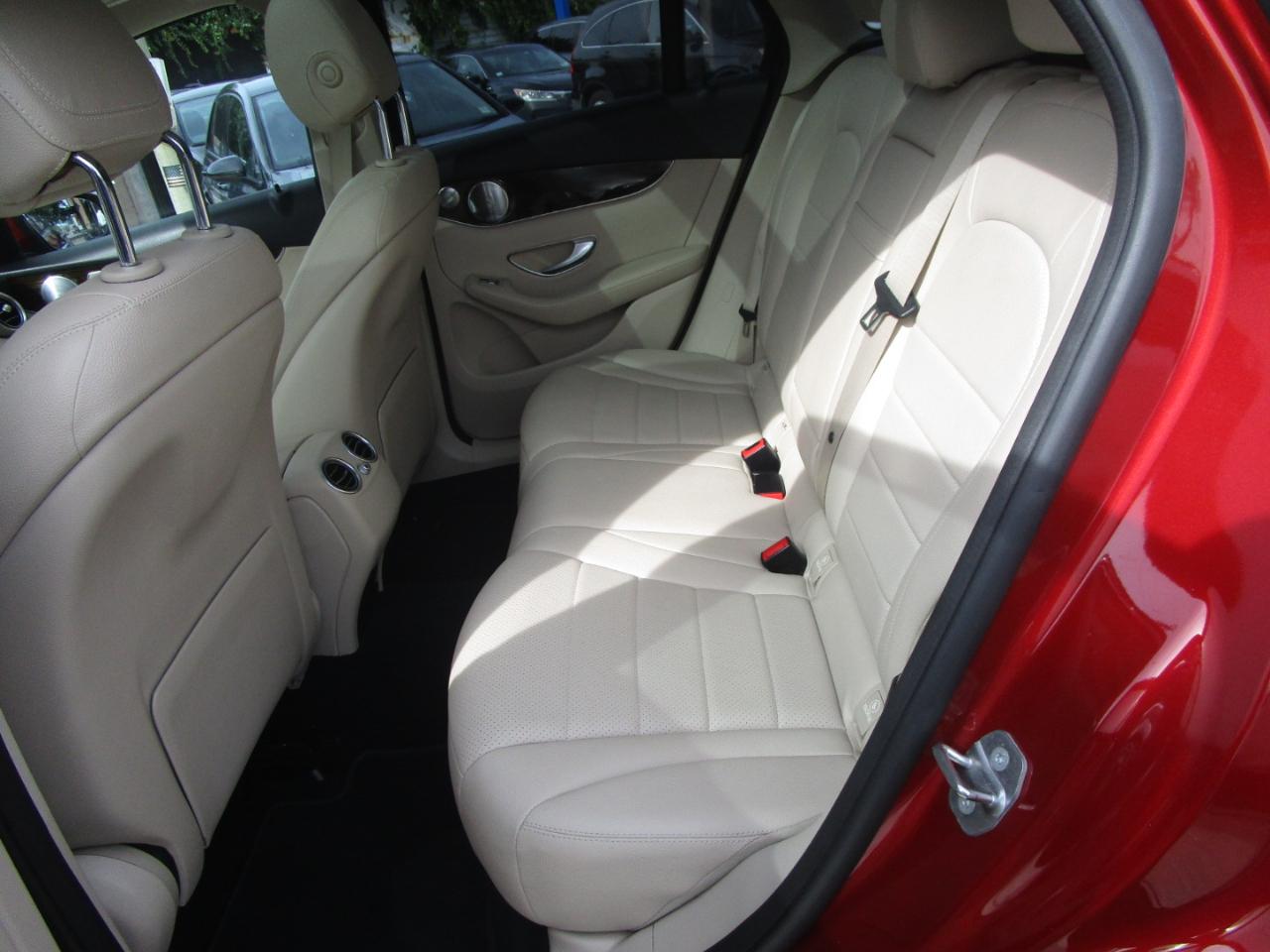 Mercedes-Benz GLC-Class GLC300 4MATIC 2020