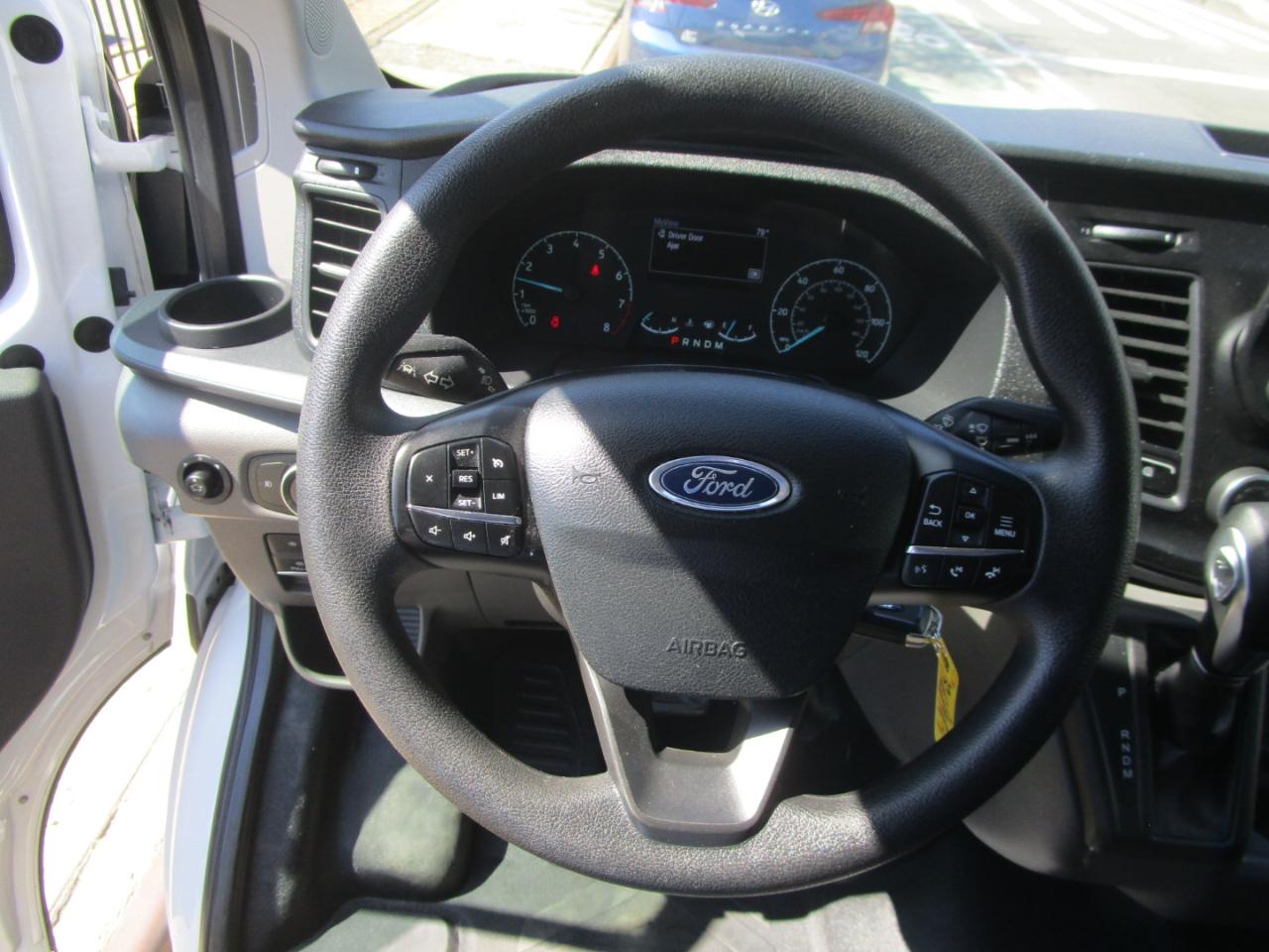 Ford Transit 250 Van 2025