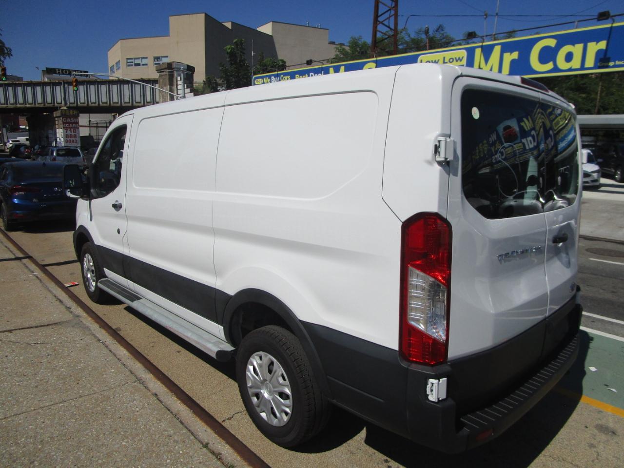 Ford Transit 250 Van 2025