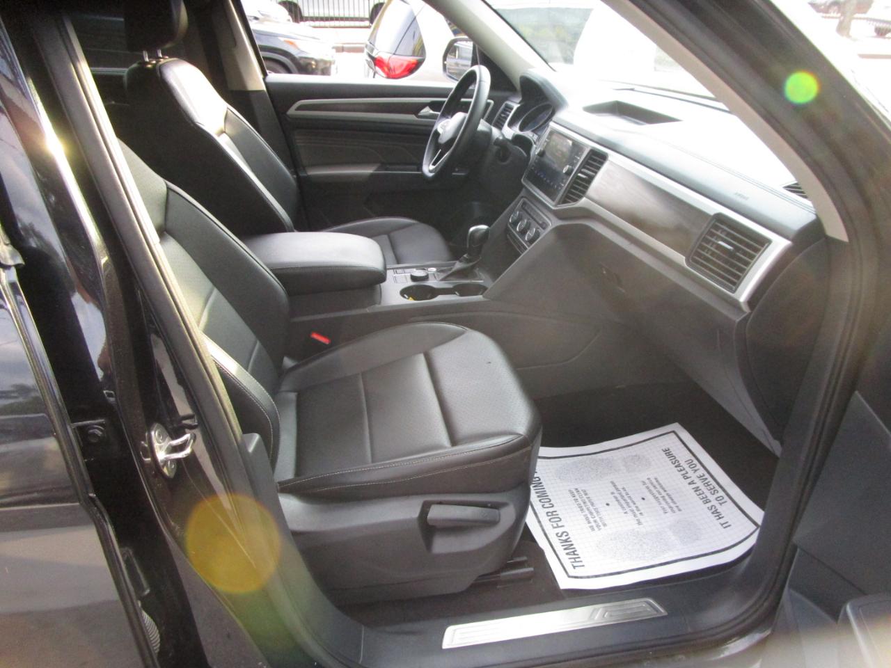 Volkswagen Atlas V6 SE w/Technology 4MOTION 2021