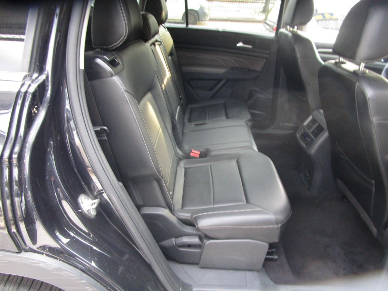 Volkswagen Atlas V6 SE w/Technology 4MOTION 2021