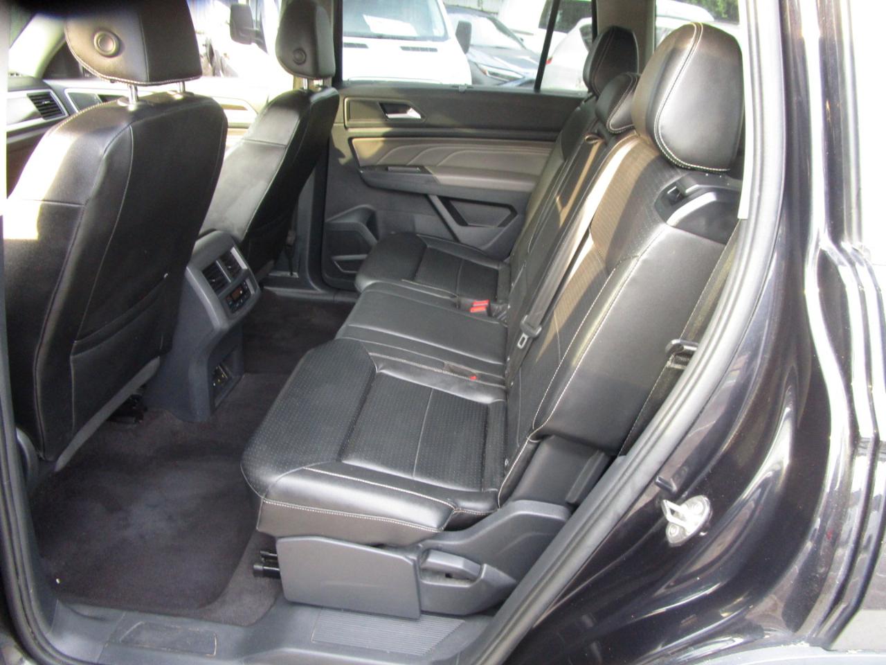 Volkswagen Atlas V6 SE w/Technology 4MOTION 2021