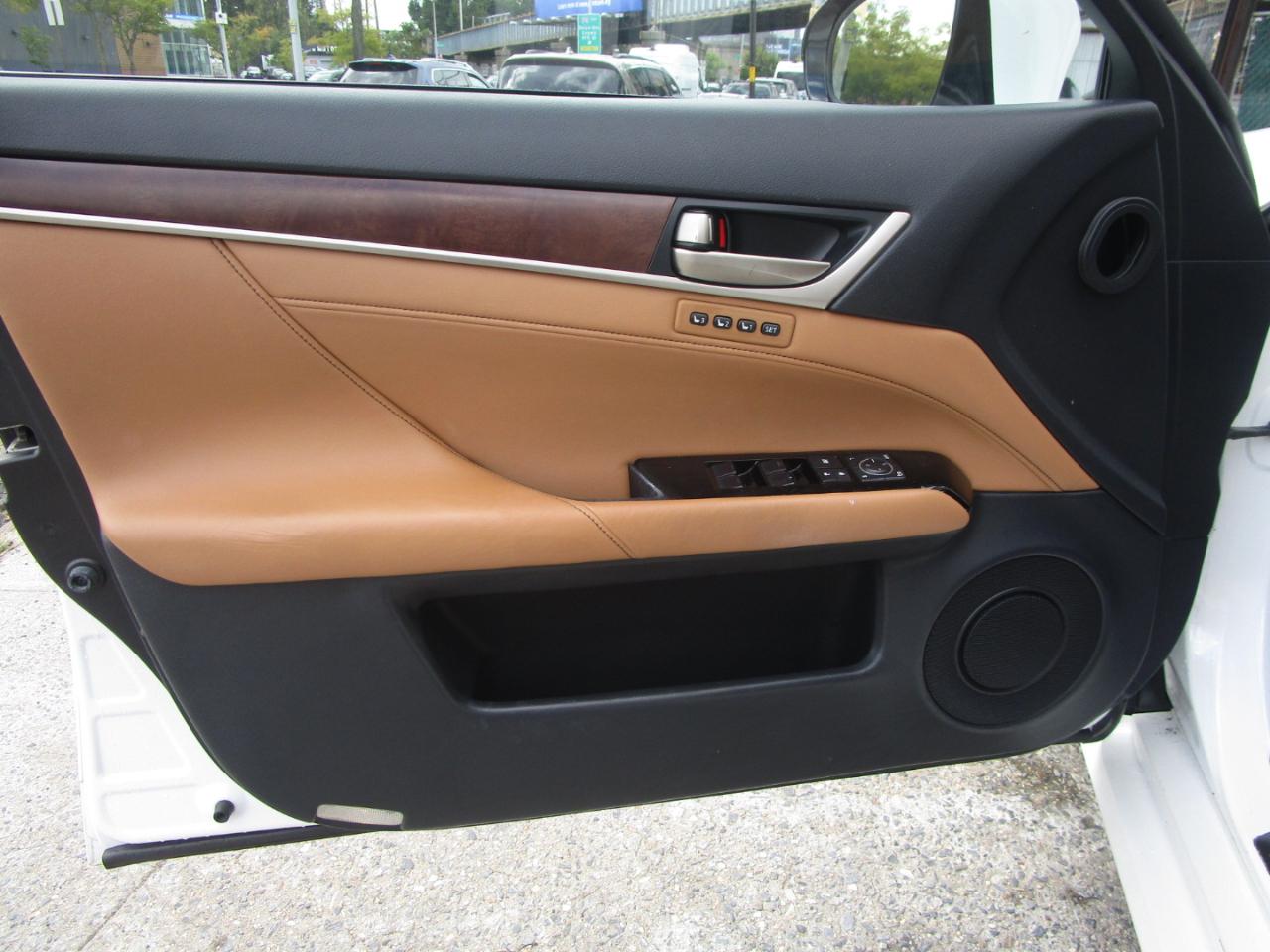 Lexus GS 350  2015