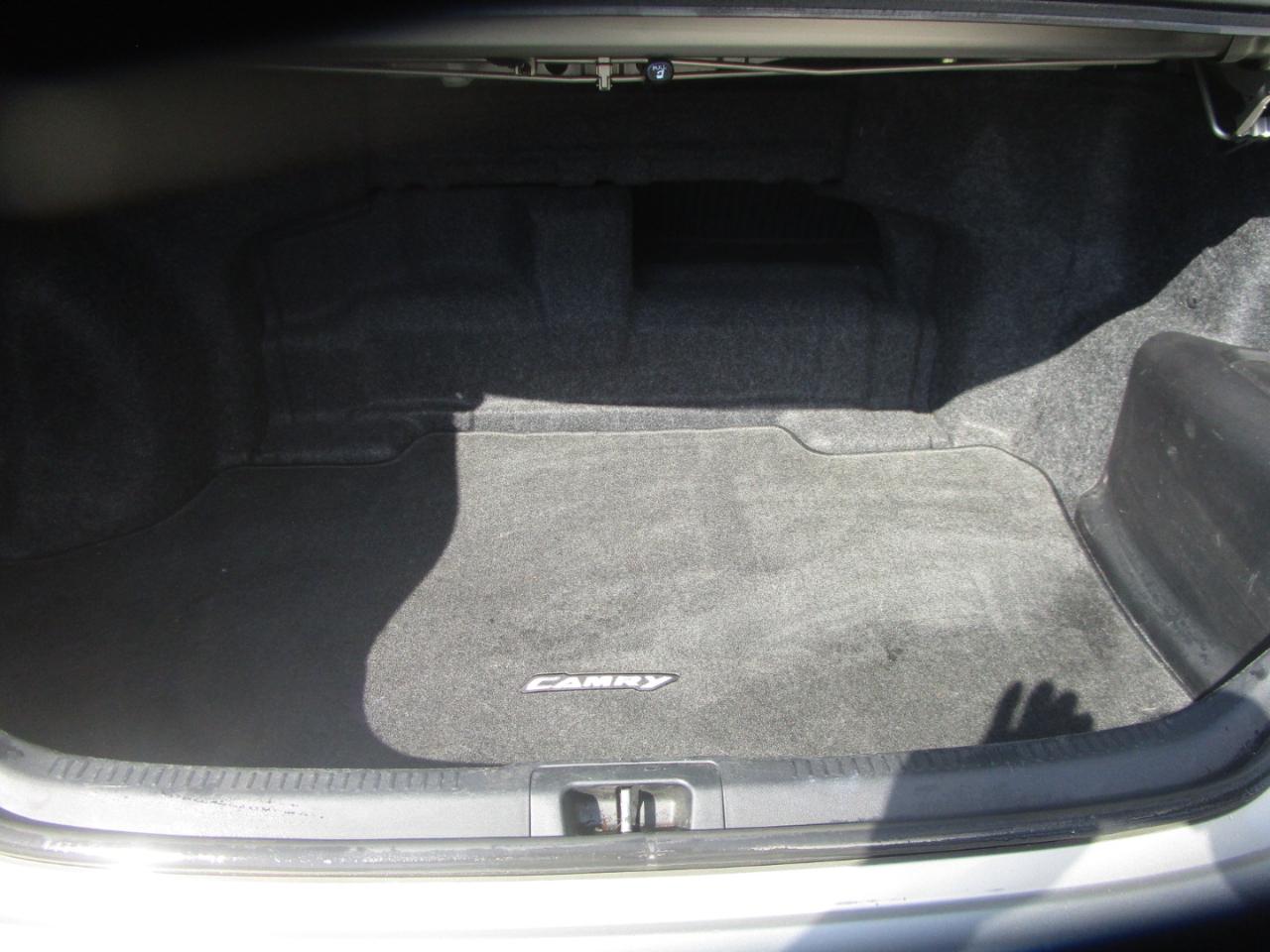 Toyota Camry Hybrid LE 2013