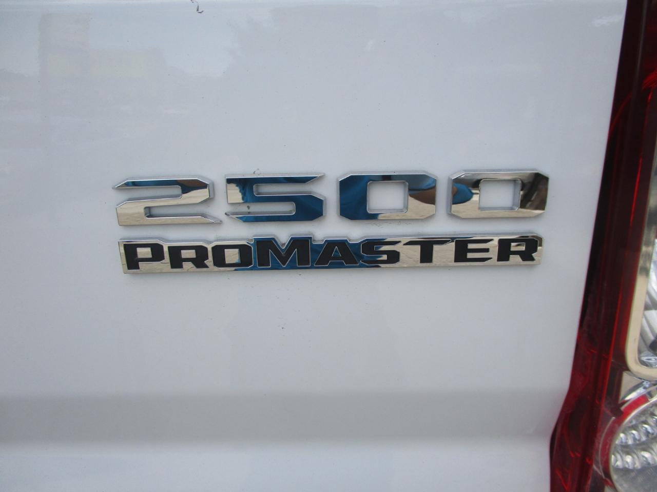 RAM Promaster 2500 Low Roof 2025