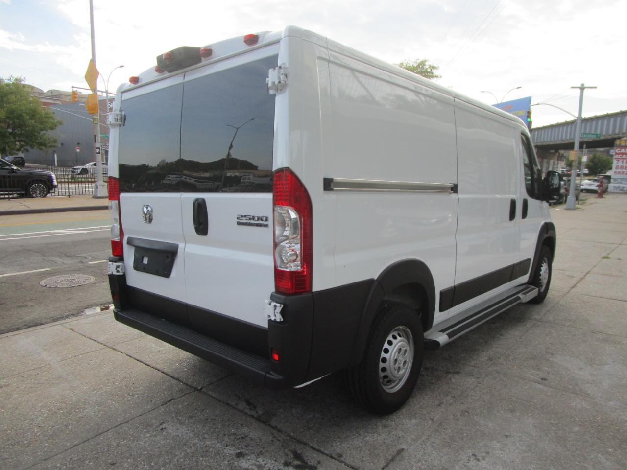 RAM Promaster 2500 Low Roof 2025