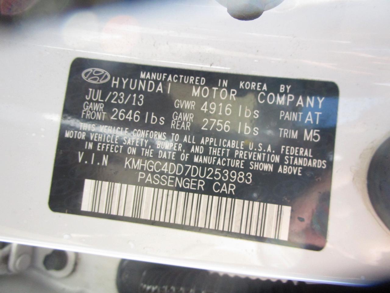 Hyundai Genesis 3.8L 2013